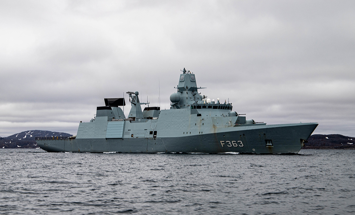 Fregatten Niels Juel var i juni 2020 i Grønland for at operere under Arktisk Kommando og bidrage til suverænitetshævdelsen og overvågning af farvandet.