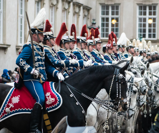 Hesteskadronen under den årlige nytårskur ved Cristiansborg.